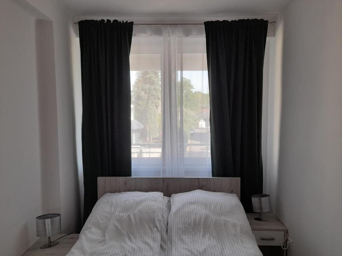 Bed and Breakfast Orion Panzio à Hajdúszoboszló Extérieur photo