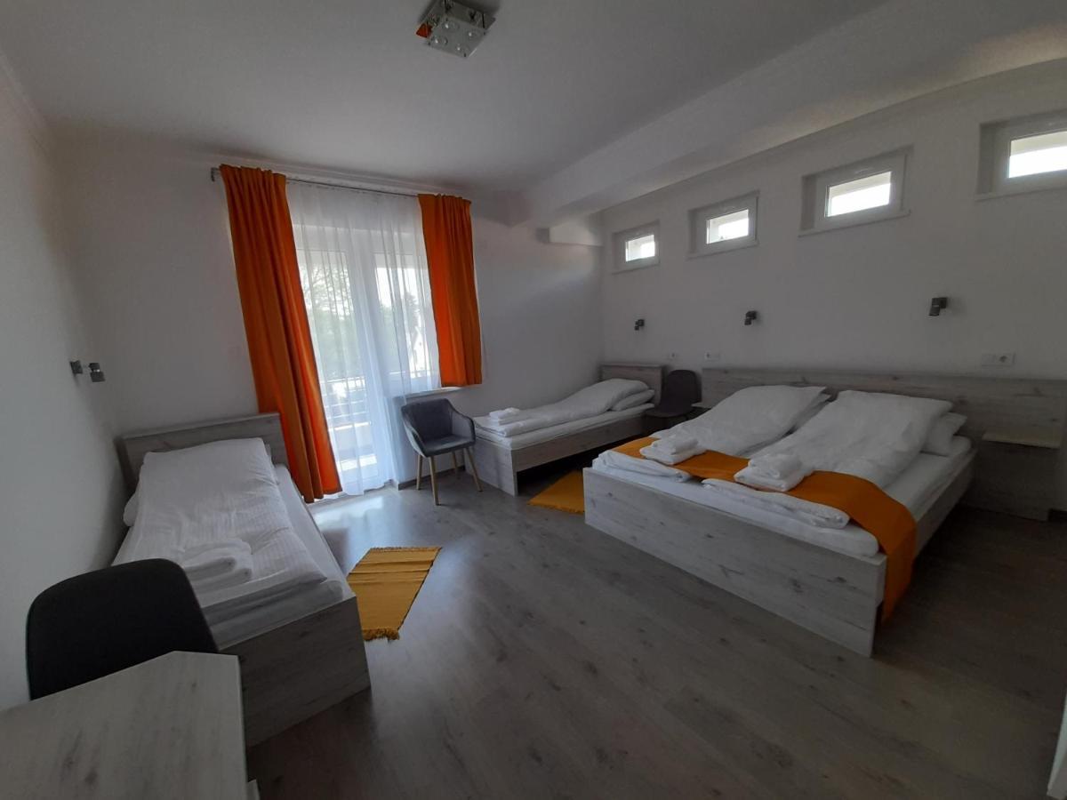 Bed and Breakfast Orion Panzio à Hajdúszoboszló Extérieur photo